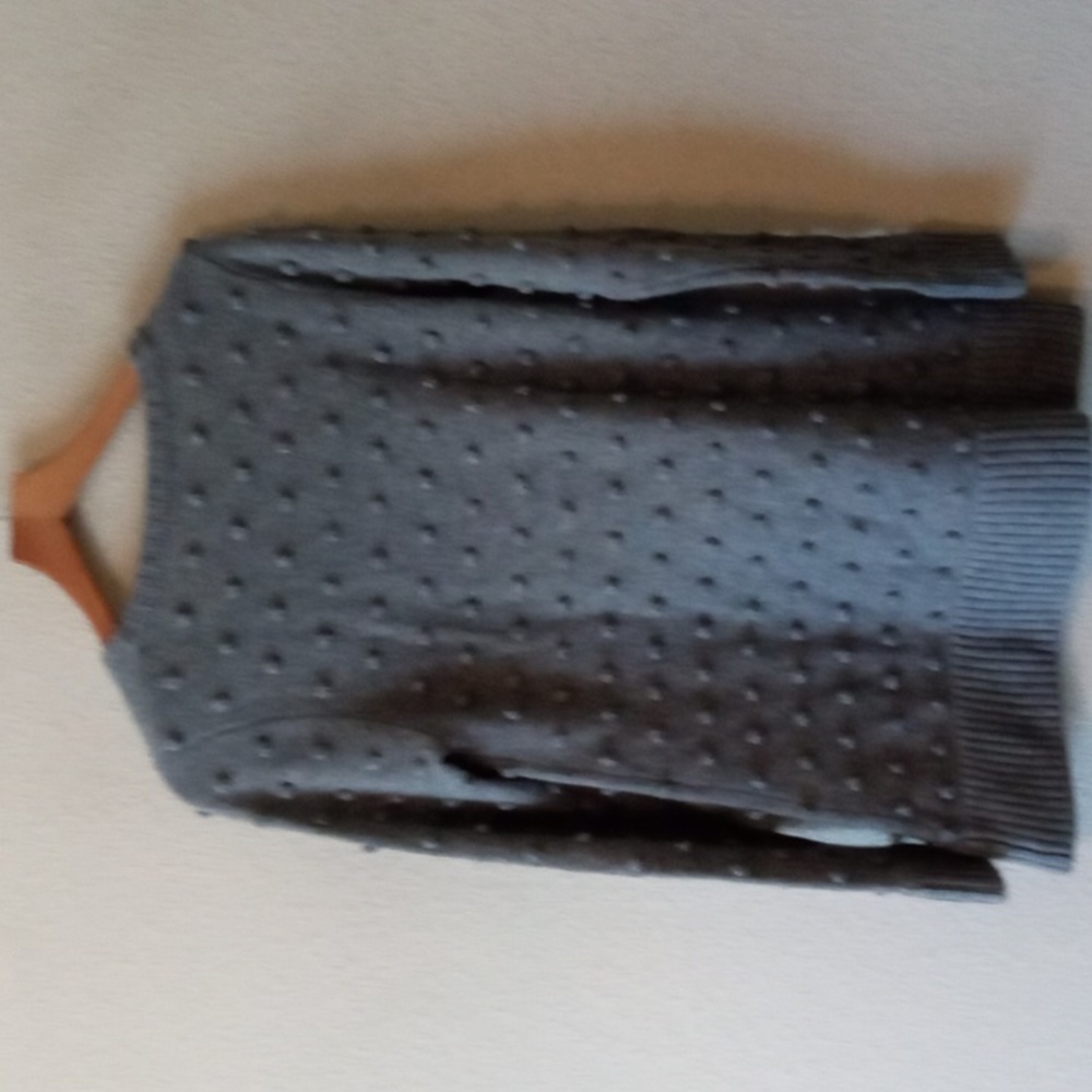 Lisa Perry Sweater - Picture 6 of 8